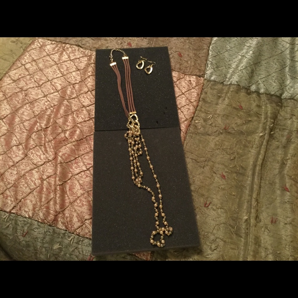 Beaded necklace